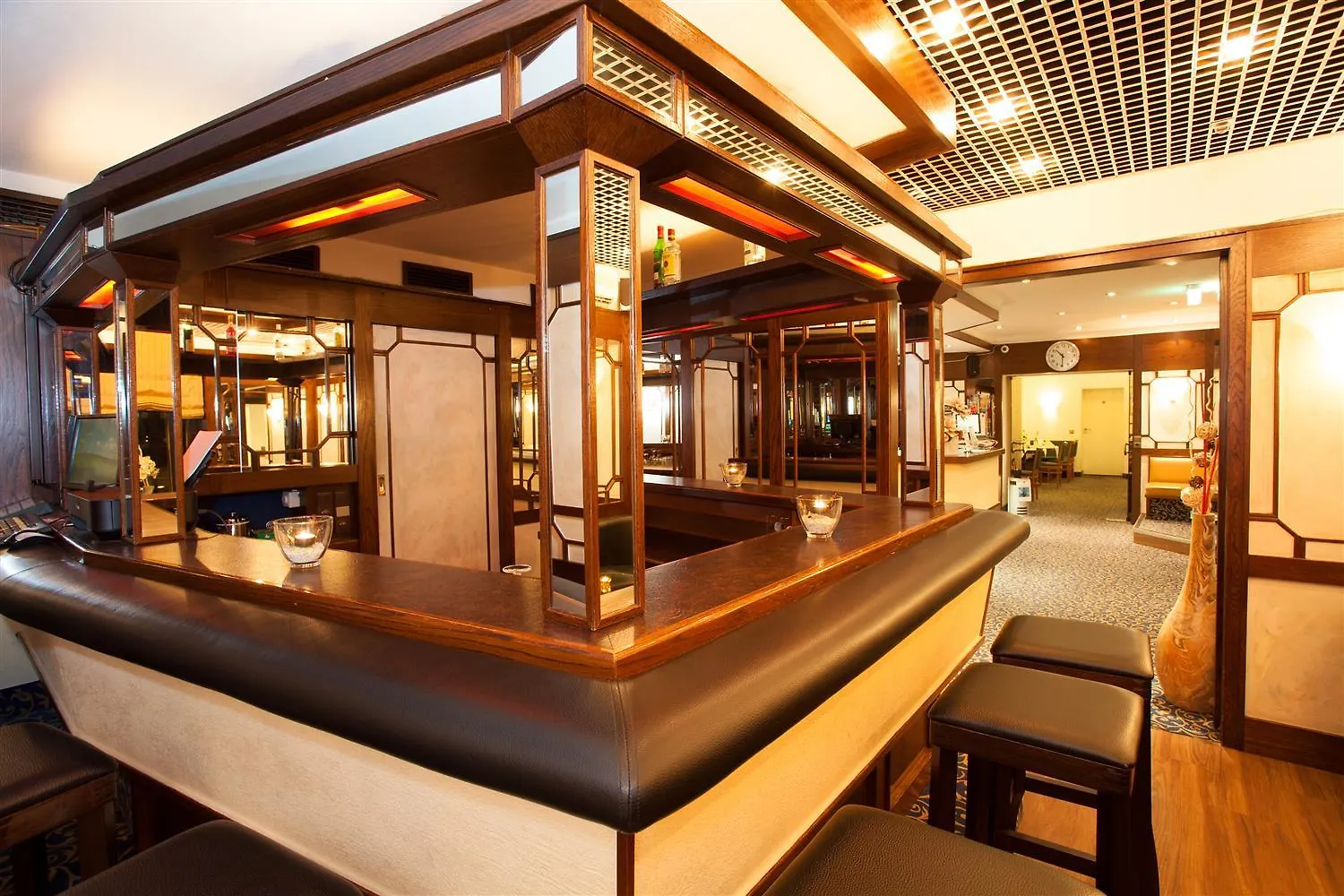 Sure Hotel By Best Western Ambassador Duesseldorf 3*, Düsseldorf Německo