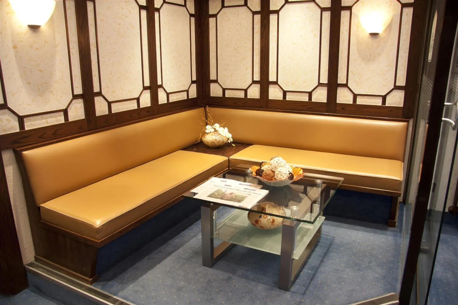 ***  Sure Hotel By Best Western Ambassador Duesseldorf גרמניה