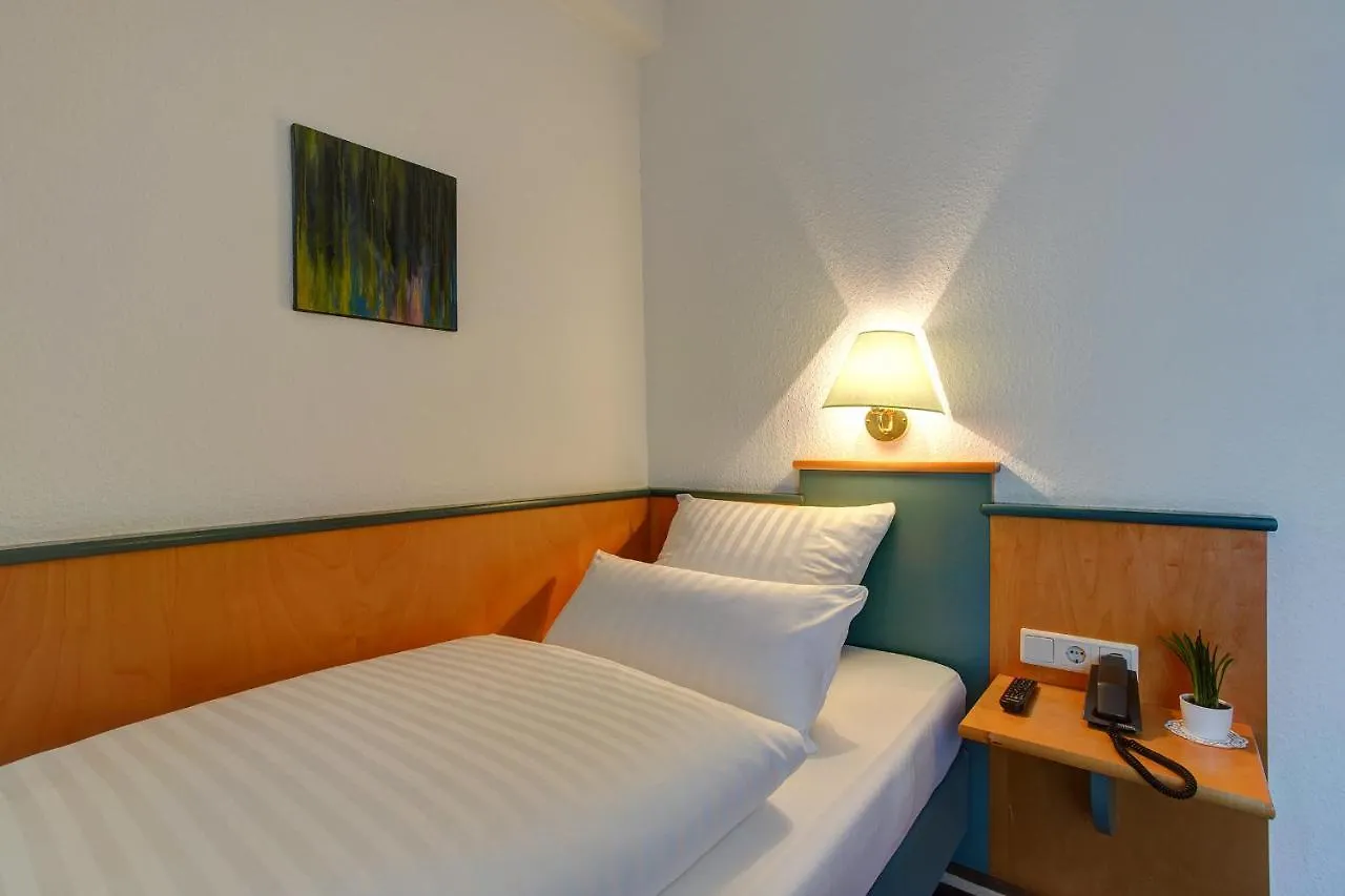 Sure Hotel By Best Western Ambassador Duesseldorf דיסלדורף