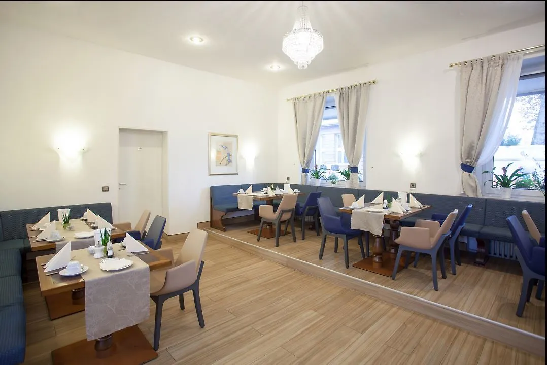 Sure Hotel By Best Western Ambassador Duesseldorf  Düsseldorf